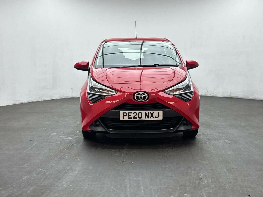 Toyota Aygo X 1.0 Aygo X-play Vvt-i Red #3
