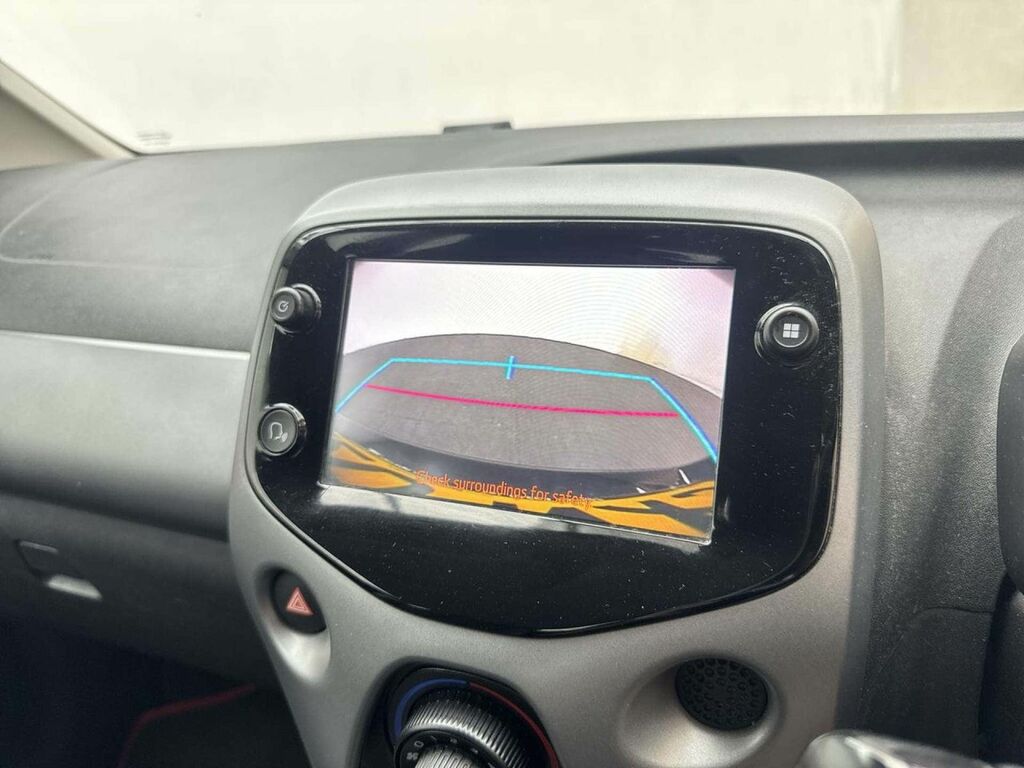 Toyota Aygo X Aygo X-play Tss Vvt-i Black #15