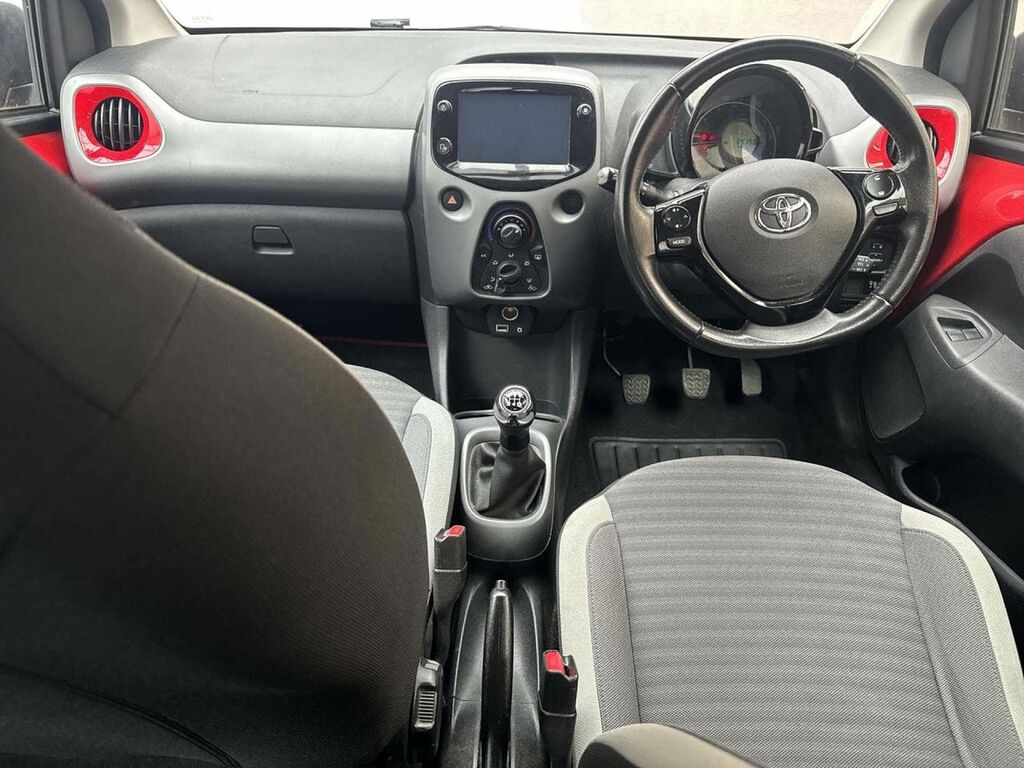 Toyota Aygo X Aygo X-play Tss Vvt-i Black #24