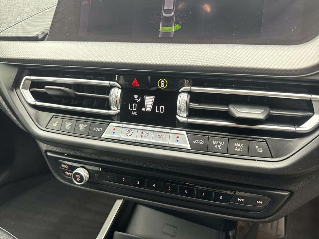 BMW 2 Series 1.5 218I M Sport Saloon Dct 136 Ps Black #17