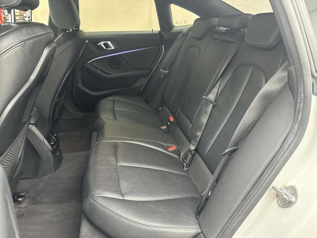 BMW 2 Series 1.5 218I M Sport Saloon Dct 136 Ps Black #30