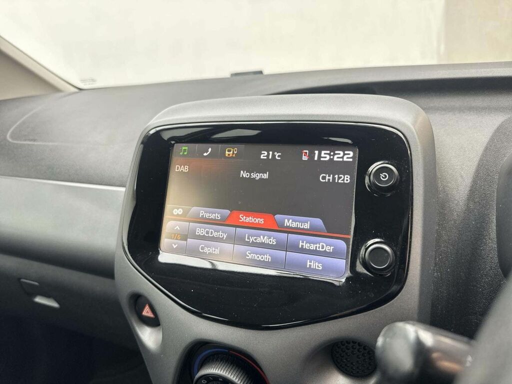 Toyota Aygo X 1.0 Vvt-i X-play Euro 6 Red #13