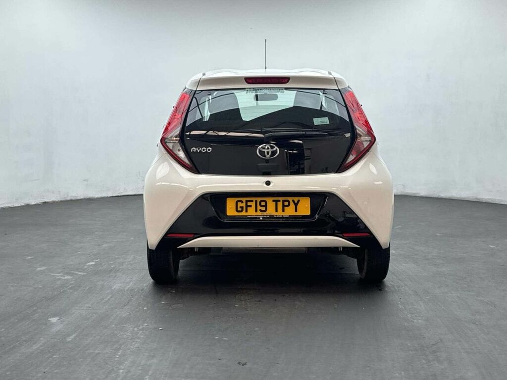 Toyota Aygo X 1.0 Vvt-i X-play Euro 6 Red #7