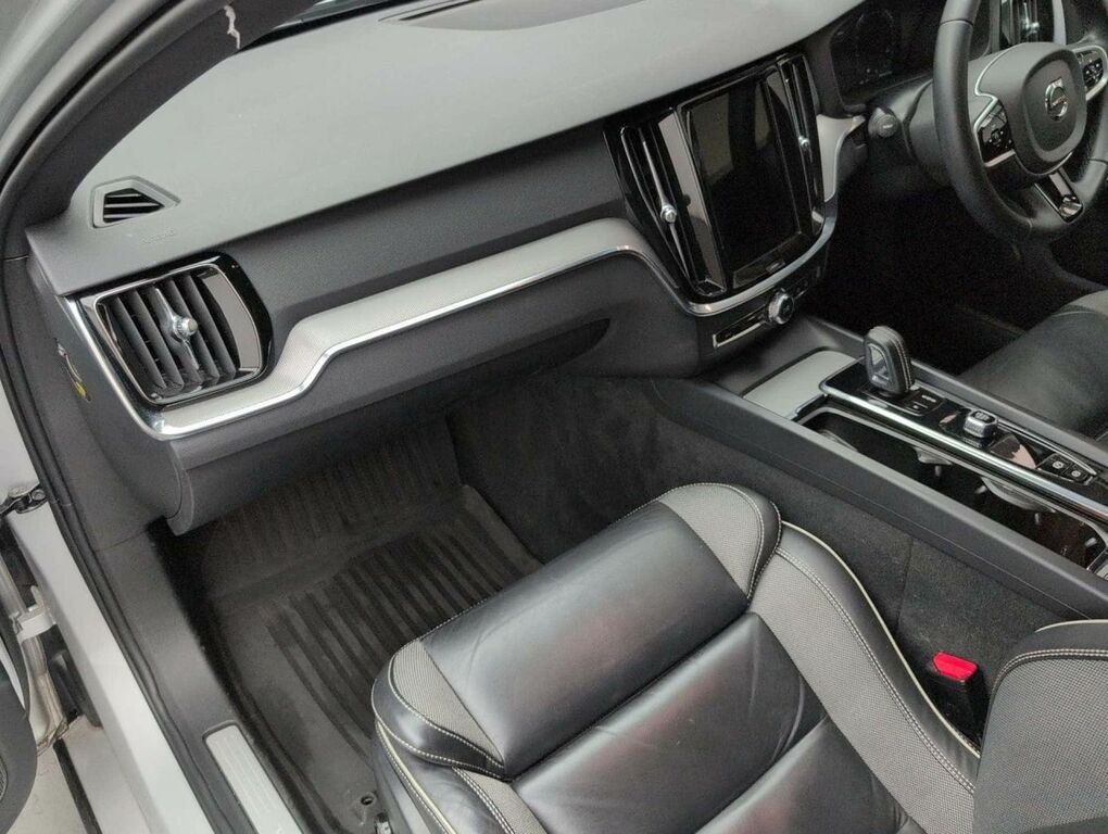 Volvo V60 2.0 B3 Mhev Inscription Estate Hybrid A  #30