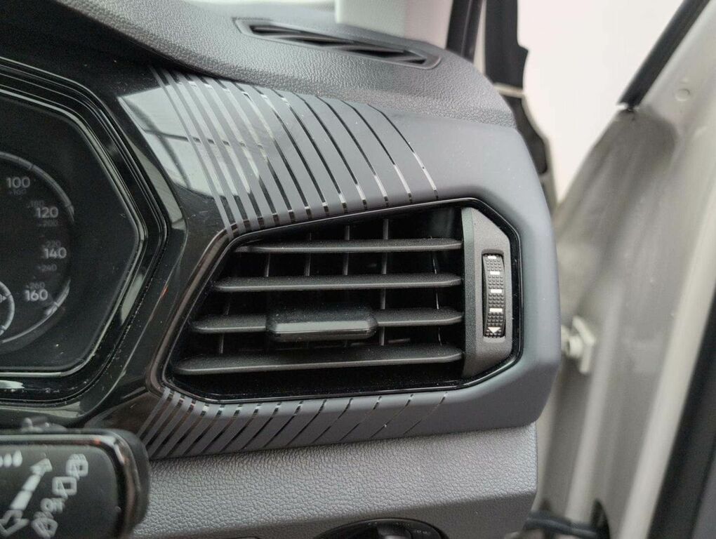 Volkswagen T-Cross 1.0 Tsi Se Suv Euro 6 Ss 110 Black #21