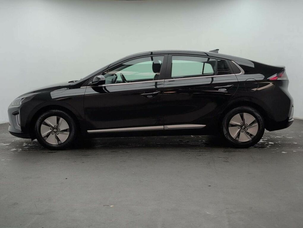 Hyundai Ioniq 1.6 Ioniq Premium Fhev Black #5