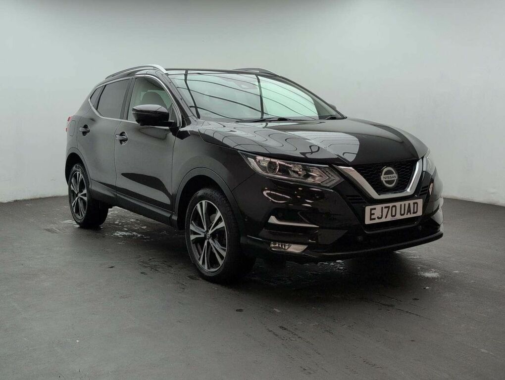 Nissan Qashqai 1.3 Qashqai N-connecta Dig-t Black #2