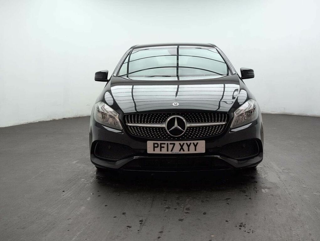 Mercedes-Benz A Class 1.5 A 180 D Amg Line Executive Black #3