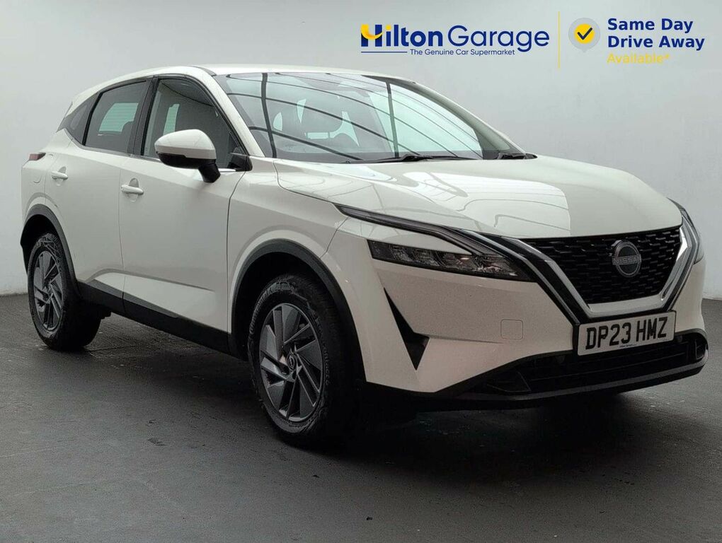 Nissan Qashqai 1.3 Qashqai Acenta Premium Dig-t Mhev White