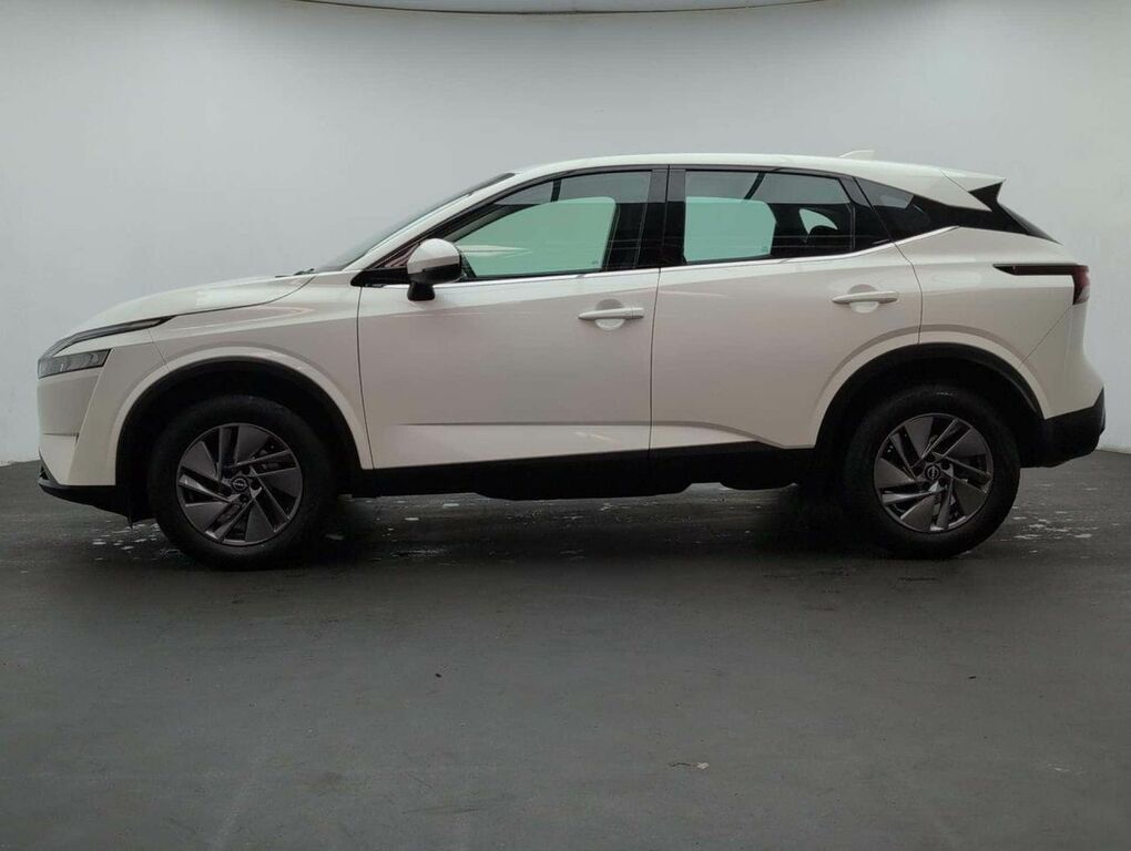Nissan Qashqai 1.3 Qashqai Acenta Premium Dig-t Mhev White #5
