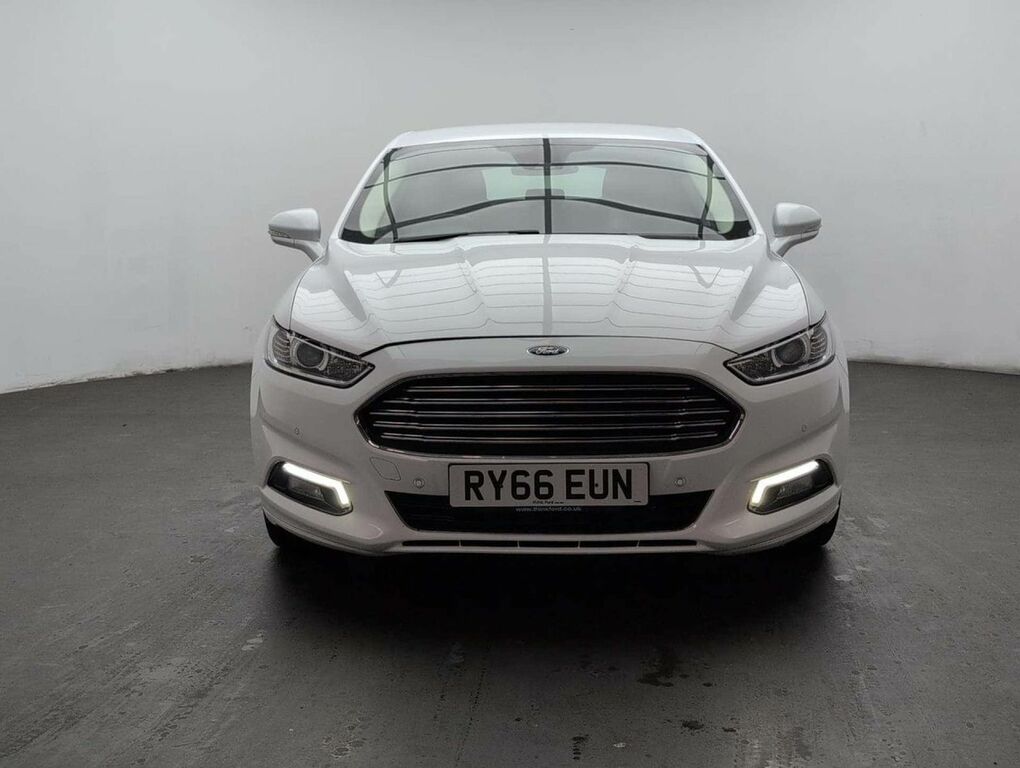 Ford Mondeo 2.0 Mondeo Titanium Econetic Tdci White #3
