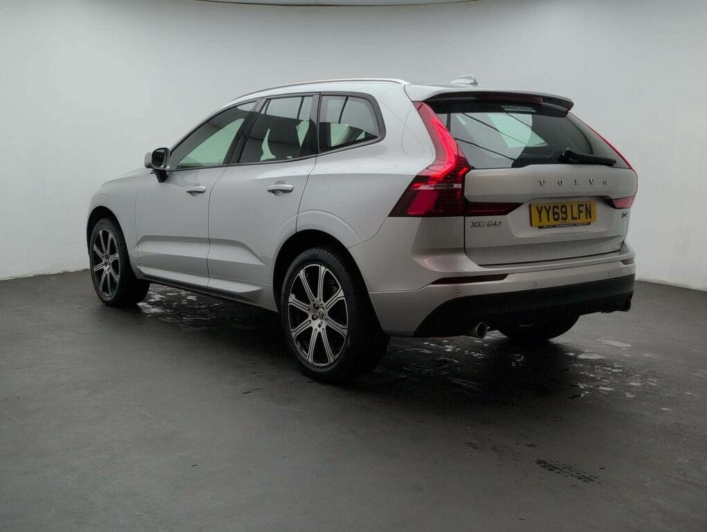 Volvo XC60 2.0 Xc60 Momentum D4 YY69LFN Silver #6