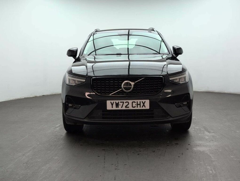 Volvo XC40 2.0 Xc40 B3 Mhev Black #3