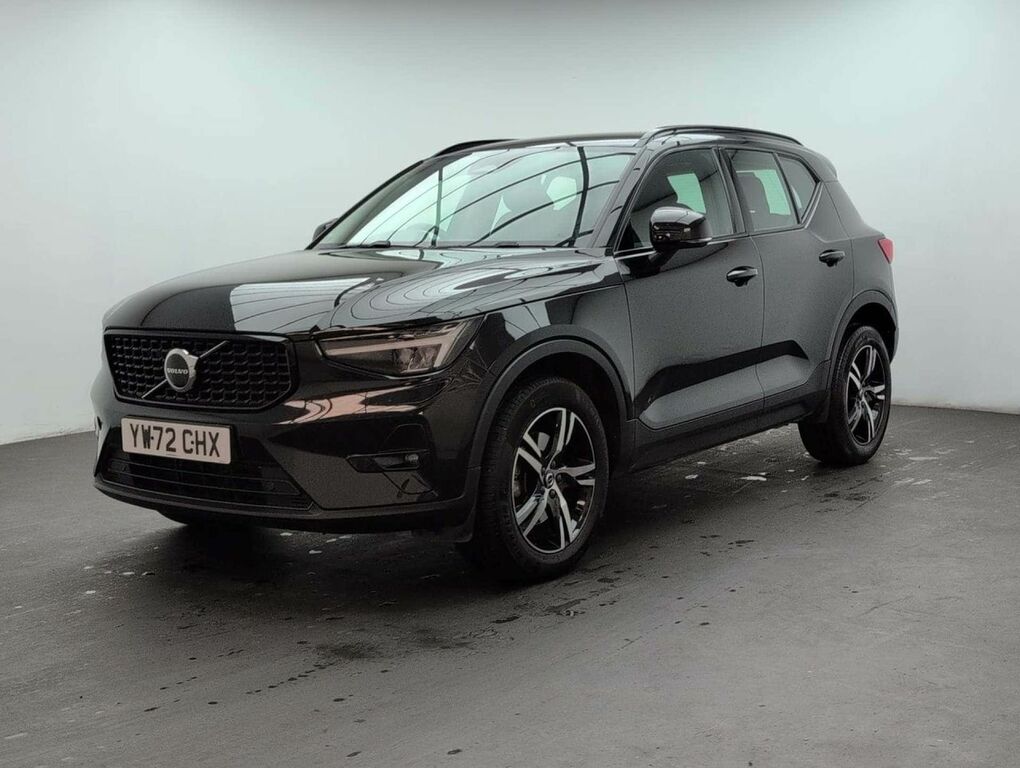 Volvo XC40 2.0 Xc40 B3 Mhev Black #4