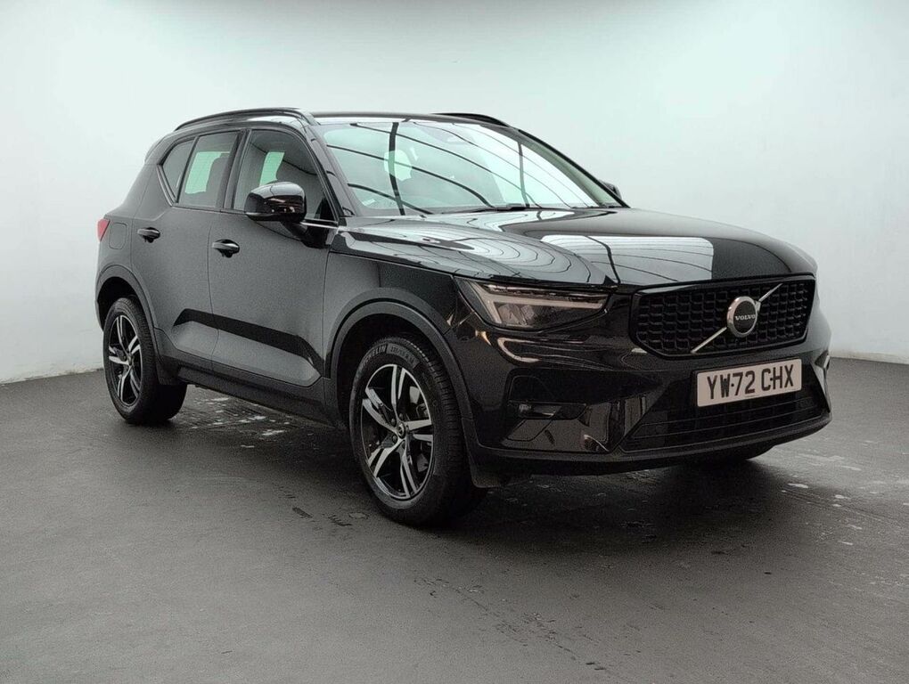 Volvo XC40 2.0 Xc40 B3 Mhev Black #2