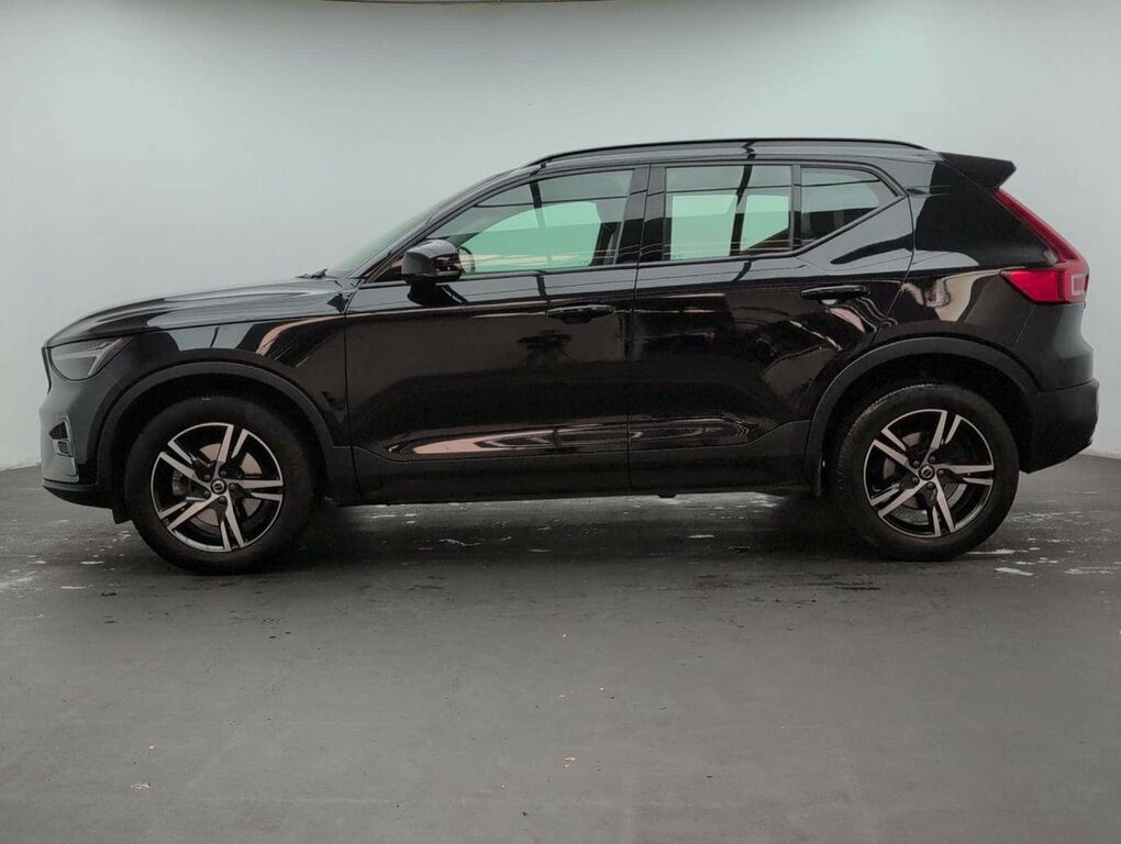 Volvo XC40 2.0 Xc40 B3 Mhev Black #5