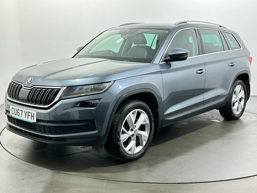 Skoda Kodiaq 2L Edition CU67YFH Grey #3