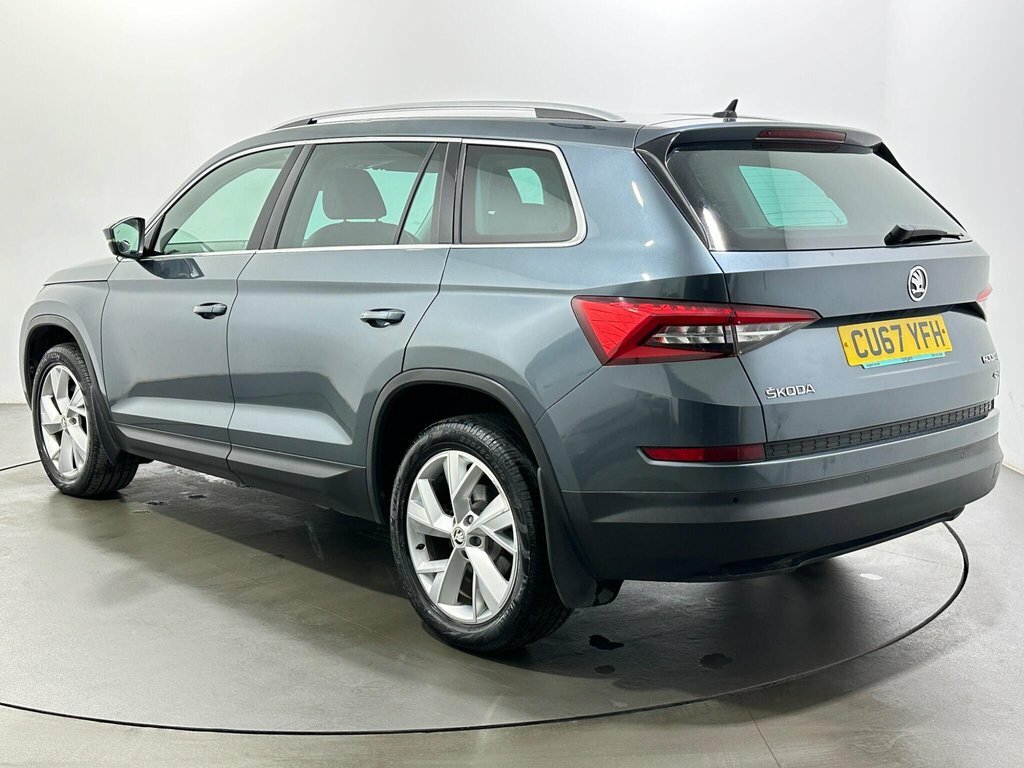 Skoda Kodiaq 2L Edition CU67YFH Grey #5