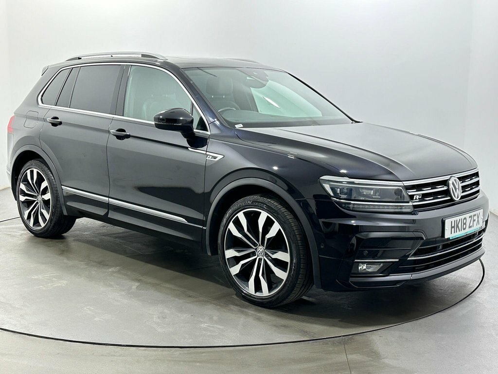 Volkswagen Tiguan 2L R-line Black
