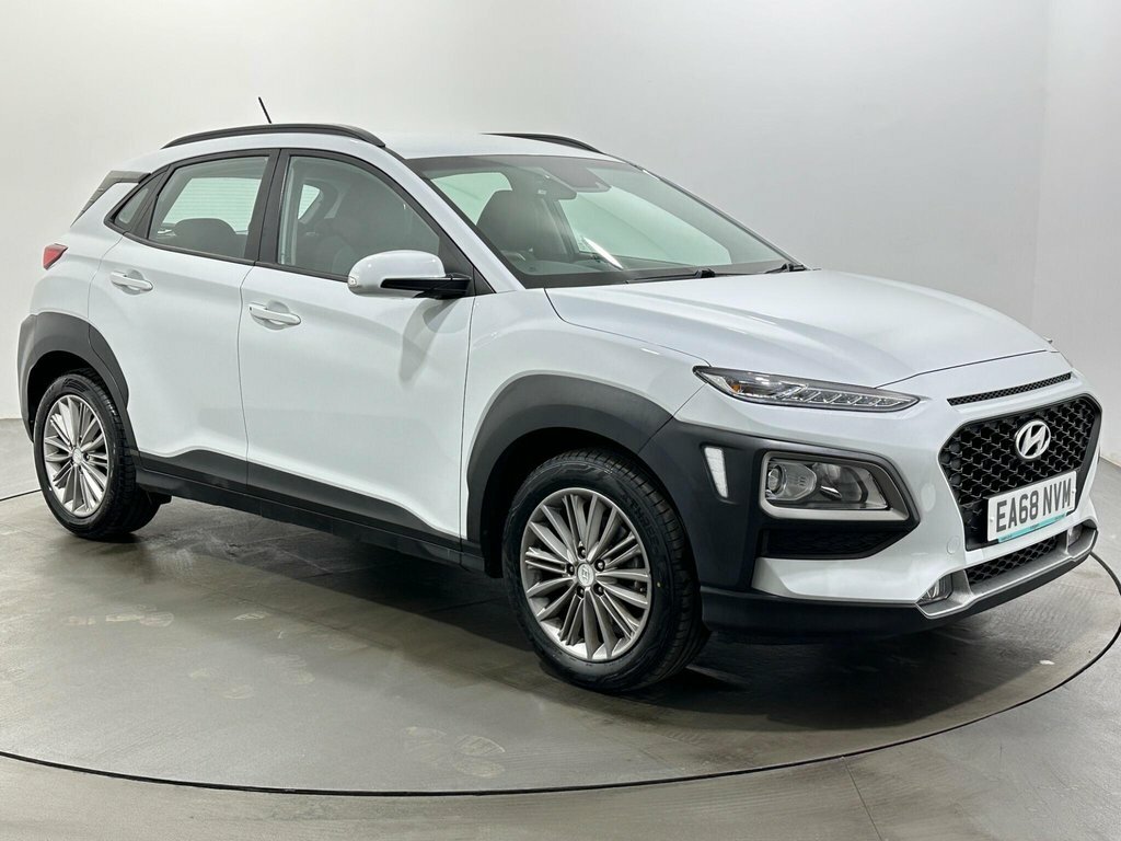 Hyundai Kona 1L Se White