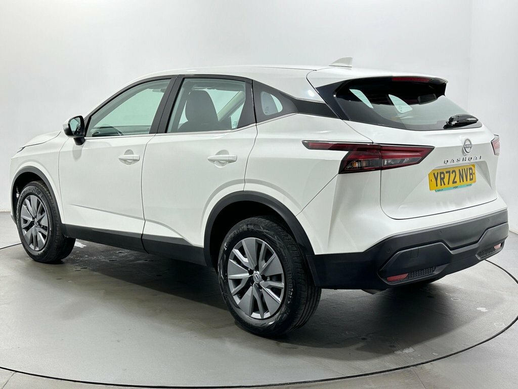 Nissan Qashqai 1.3L Visia YR72NVB White #5