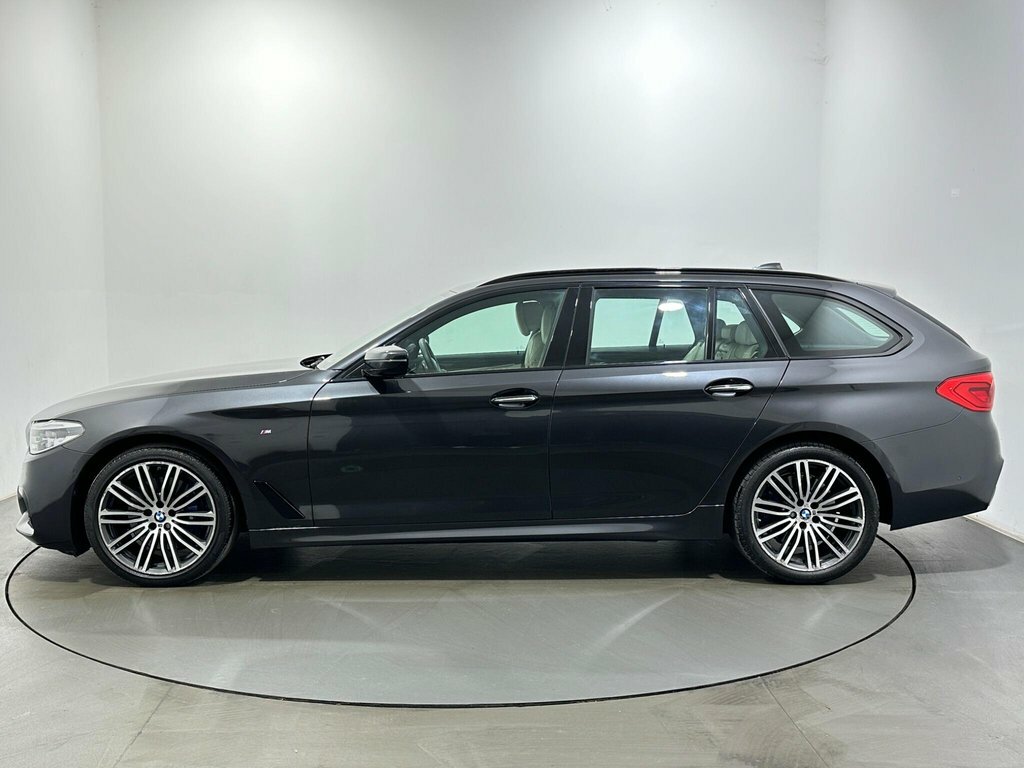 BMW 5 Series 3L M Sport WM17NWW Grey #4