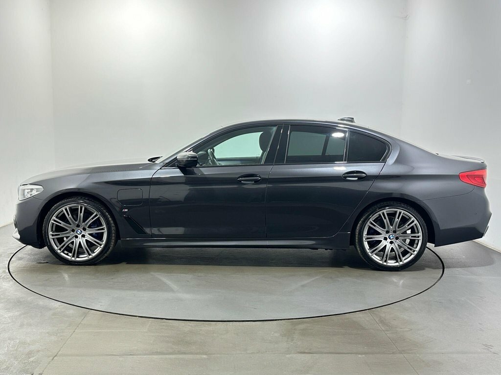 BMW 5 Series 2L M Sport YC69PZH Grey #4