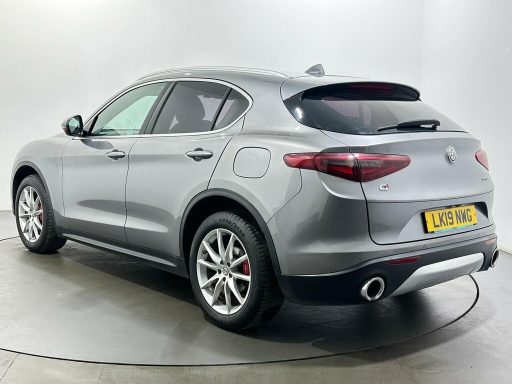 Alfa Romeo Stelvio 2.2L Speciale Grey #5