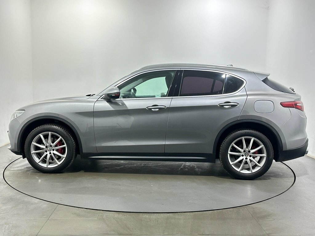 Alfa Romeo Stelvio 2.2L Speciale Grey #4