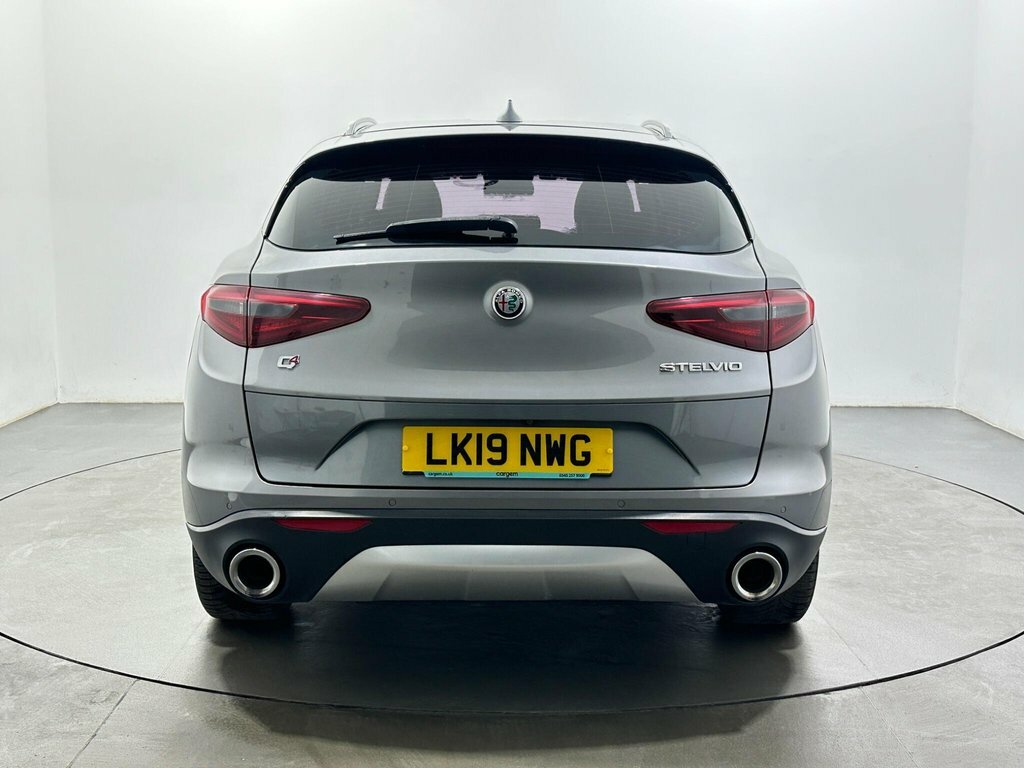 Alfa Romeo Stelvio 2.2L Speciale Grey #6