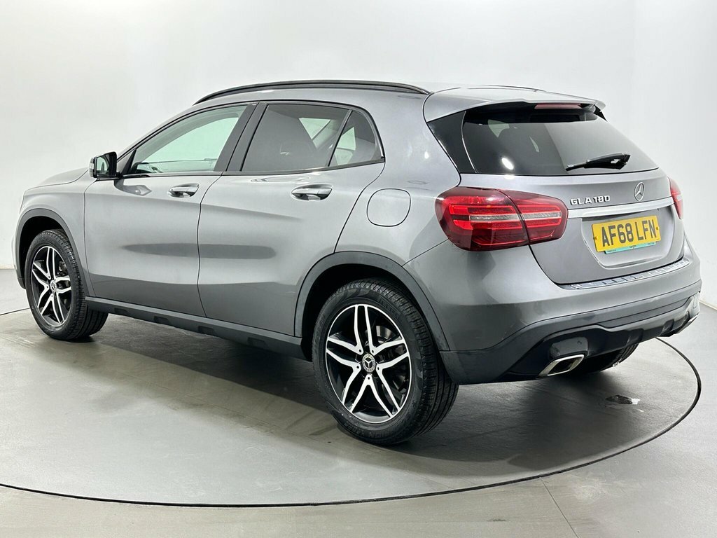 Mercedes-Benz GLA Class 1.6L Urban Edition Grey #5