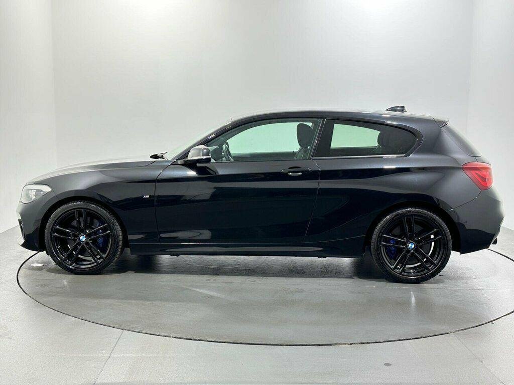BMW 1 Series 1.5L M Sport Shadow Edition Black #4
