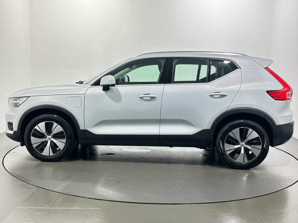 Volvo XC40 1.5L Core Silver #4