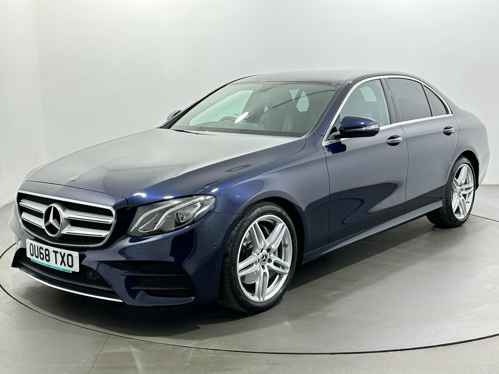 Mercedes-Benz E Class 2L Amg Line Blue #3