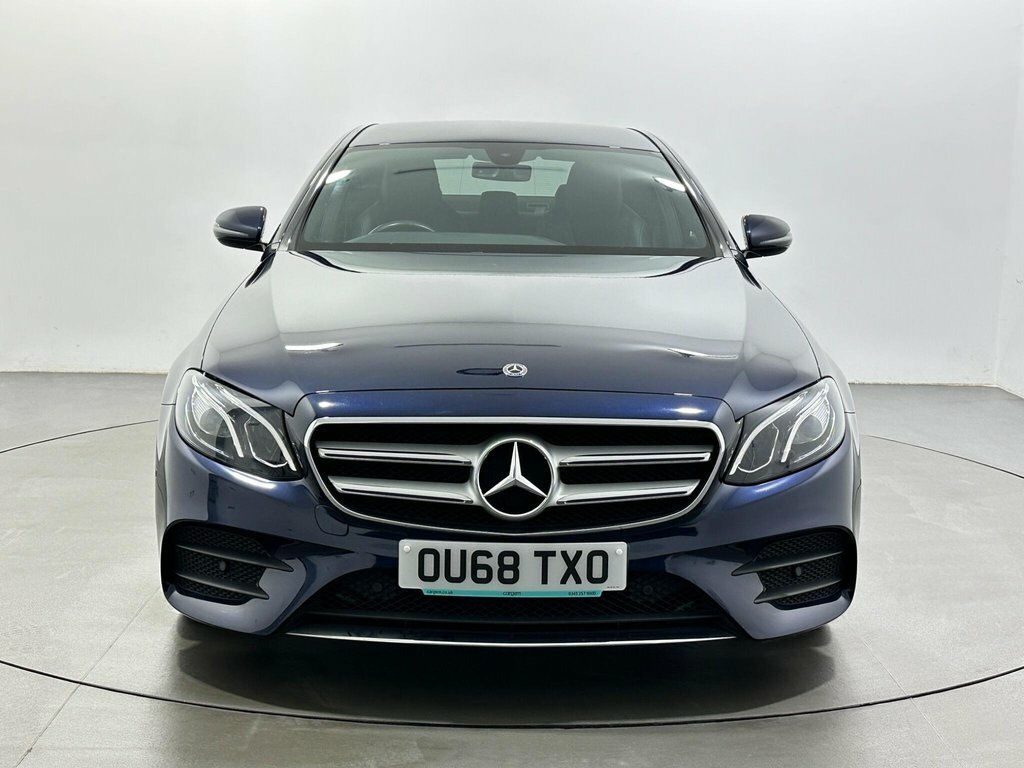 Mercedes-Benz E Class 2L Amg Line Blue #2