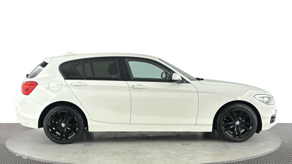 BMW 1 Series 1.5 118I Sport Hatchback Euro 6 GL68VFR White #3