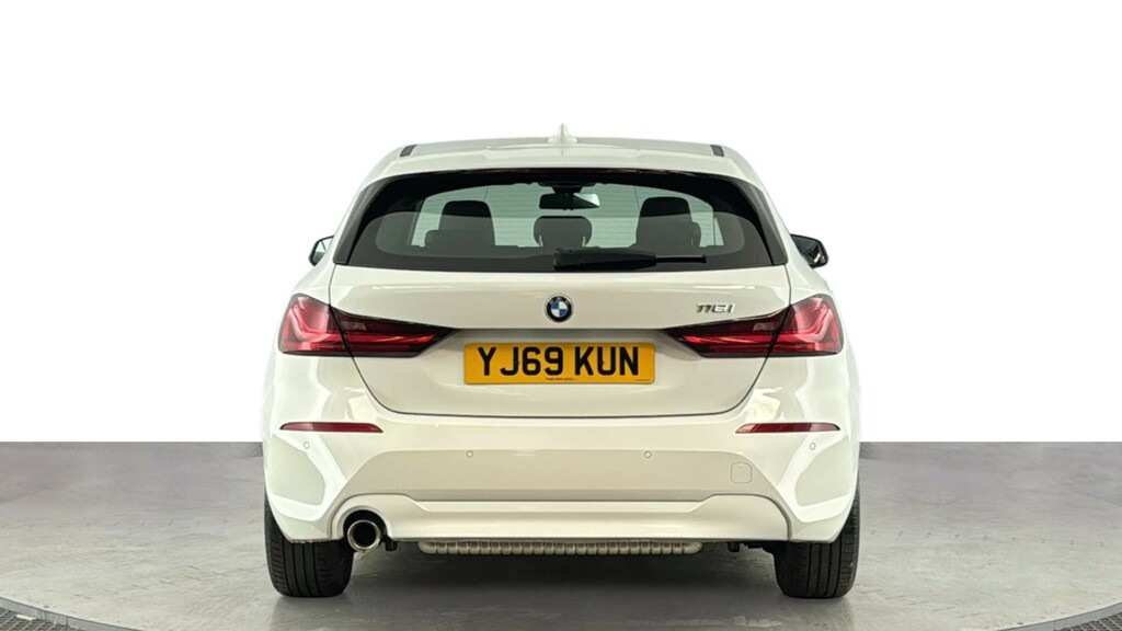 BMW 1 Series 1.5 118I Se Hatchback Euro 6 S YJ69KUN White #5
