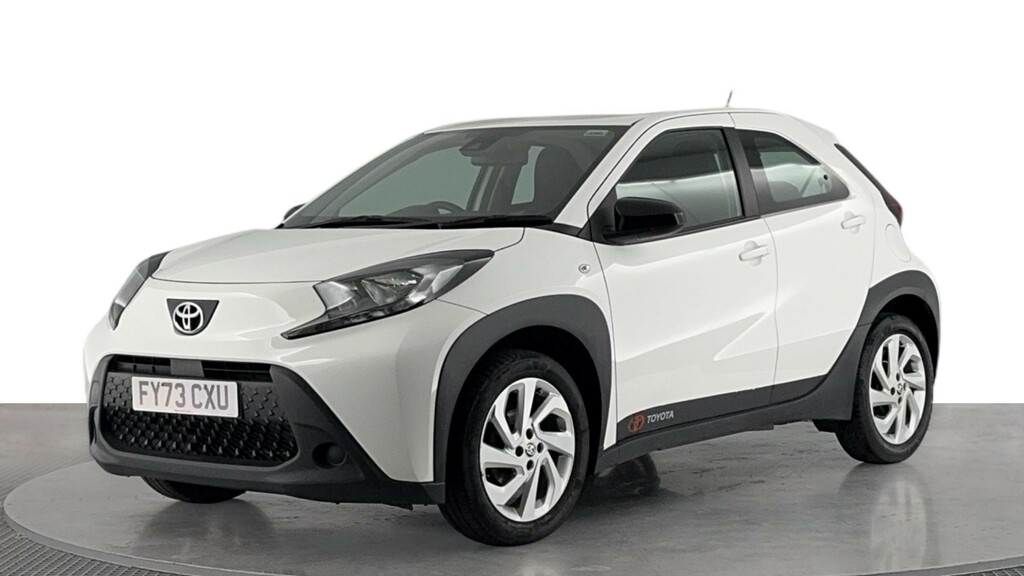 Toyota Aygo X 1.0 Vvt-i Pure Hatchback X-shift Euro 6 FY73CXU White