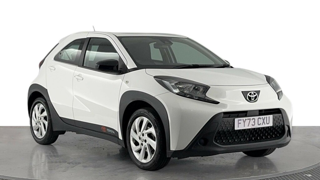 Toyota Aygo X 1.0 Vvt-i Pure Hatchback X-shift Euro 6 FY73CXU White #2