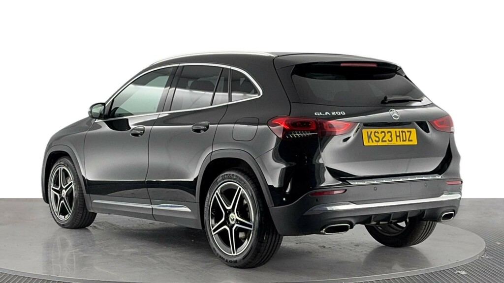 Mercedes-Benz GLA Class 1.3 Gla200 Amg Line Executive Suv 7G- KS23HDZ Black #6