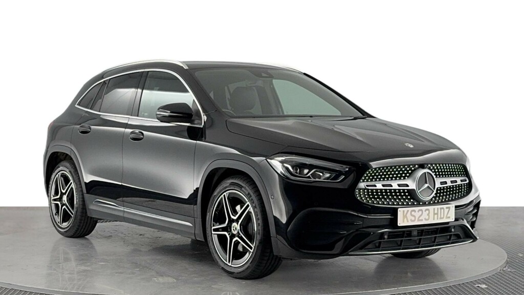 Mercedes-Benz GLA Class 1.3 Gla200 Amg Line Executive Suv 7G- KS23HDZ Black #2