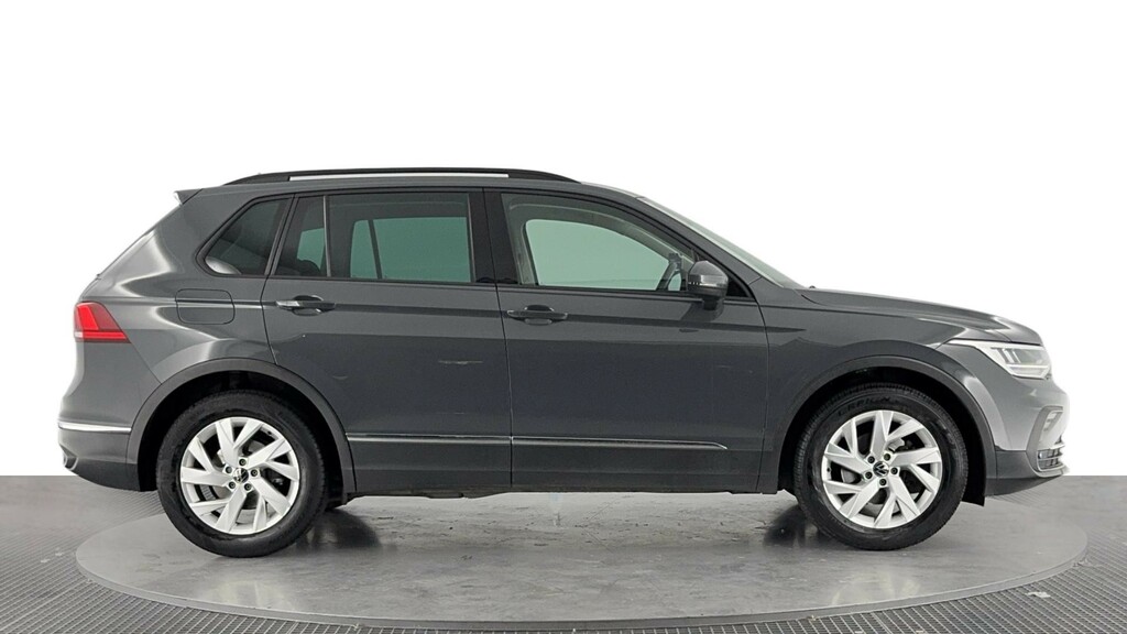Volkswagen Tiguan 1.5 Tsi Life Suv Dsg Euro 6 Ss 150 MW21BXA Grey #3