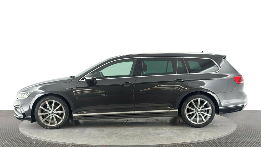 Volkswagen Passat Mk8 Facelift Est 1.5 Tsi 150Ps Se Nav Evo Black #7