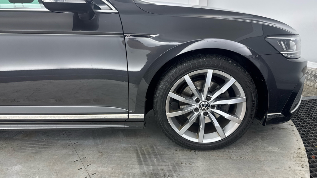 Volkswagen Passat Mk8 Facelift Est 1.5 Tsi 150Ps Se Nav Evo Black #21
