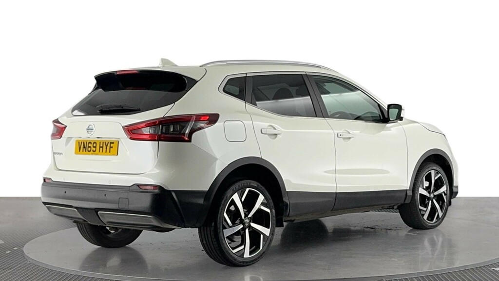 Nissan Qashqai 1.3 Dig-t Tekna Suv Euro 6 Ss White #4