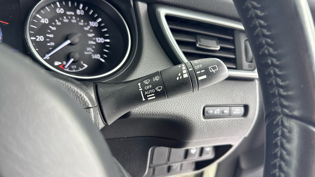 Nissan Qashqai Blue #17