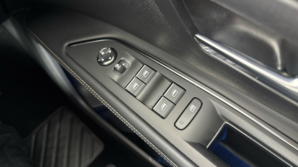 Peugeot 5008 1.2 Puretech Gt Eat8 Blue #44