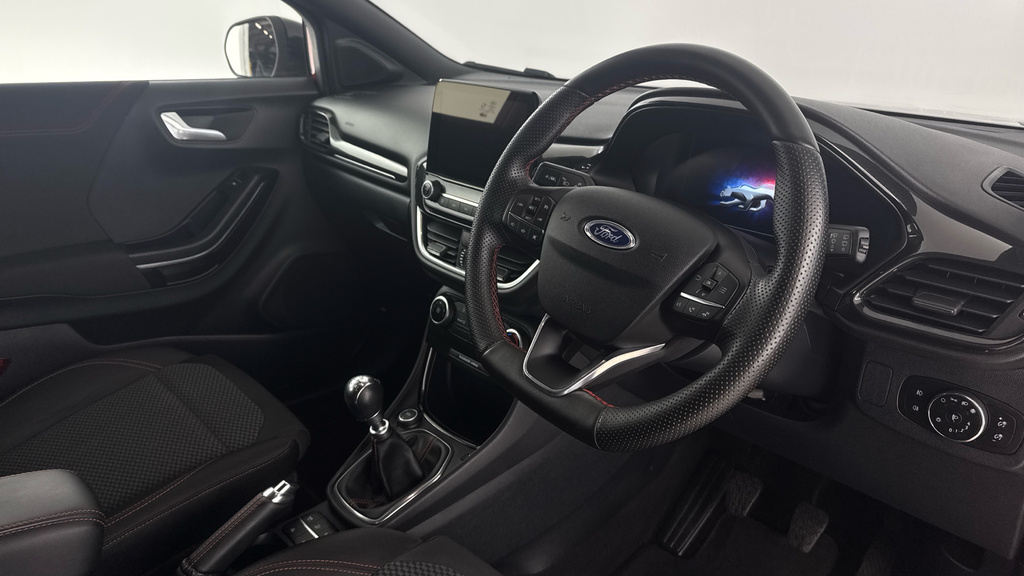 Ford Puma 1.0 Ecoboost Hybrid Mhev 155 St-line Vignale Black #9