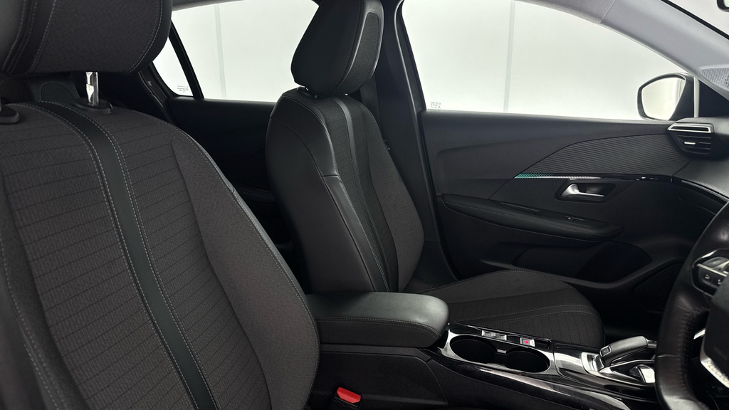 Peugeot 208 208 Gt Line Puretech Ss White #16