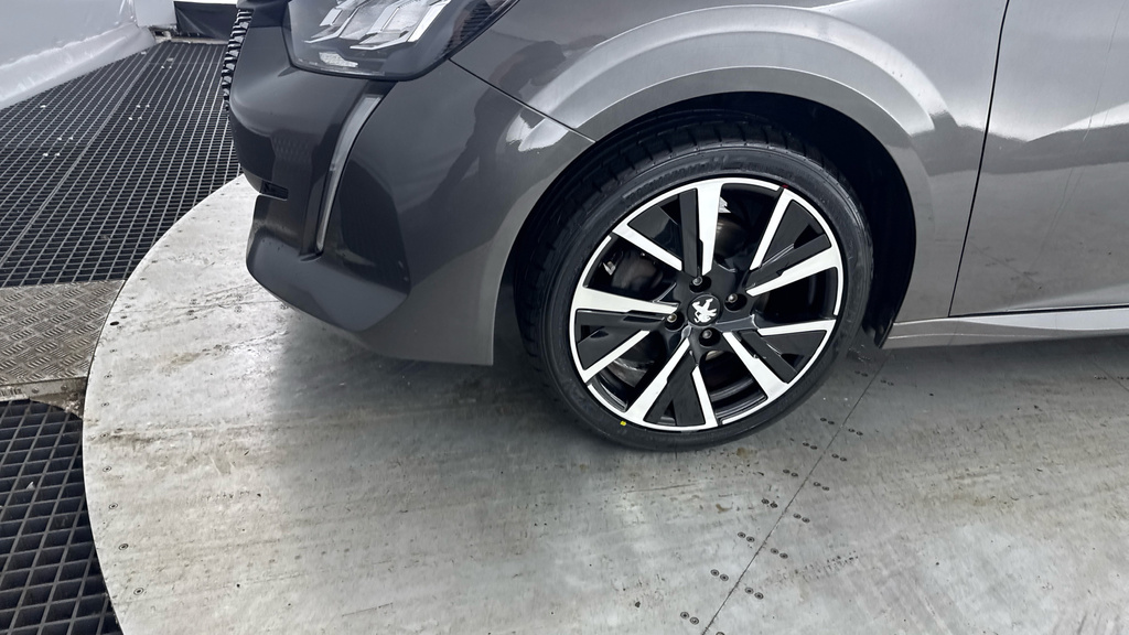 Peugeot 208 208 Gt Line Puretech Ss White #20